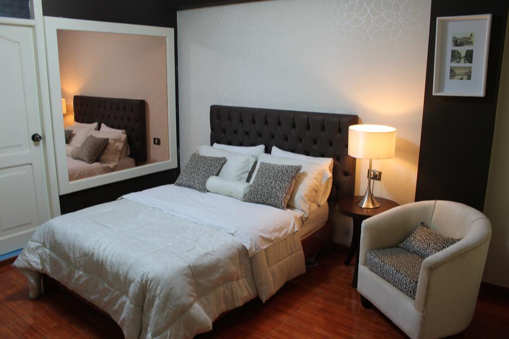 Hotel Venecia Уануко Номер фото